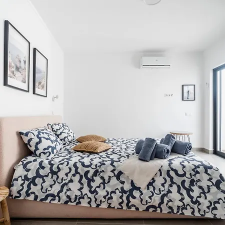 Riverview T2 Luxe 1 Floor