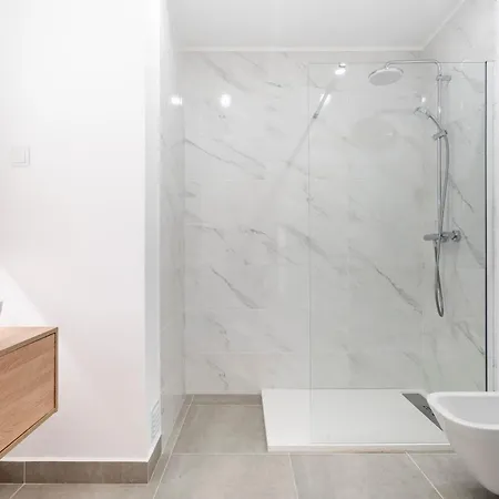 Riverview T2 Luxe 1 Floor Lägenhet *